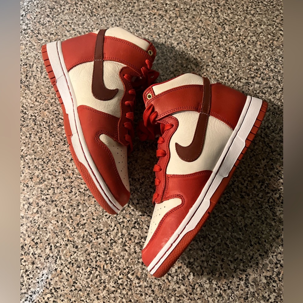 Nike Dunk High 70 Lxx Cinnabar Mars Stone Red White Dx0346-600 Women Size 8 New View 3